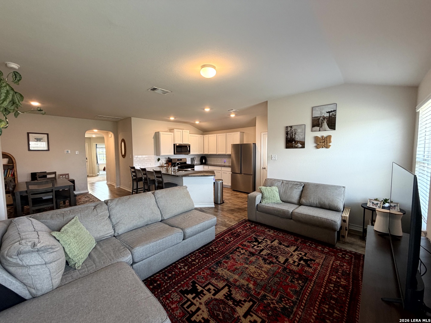 6811 Whisper Grove San Antonio TX 78252