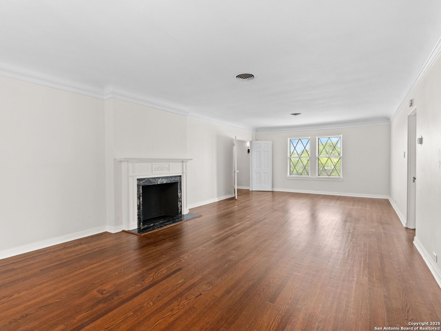 146 Terrell Alamo Heights TX 78209