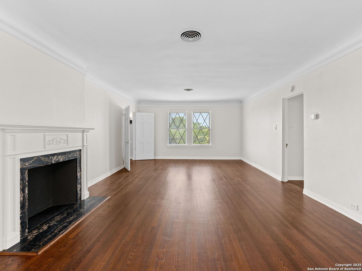 146 Terrell Alamo Heights TX 78209