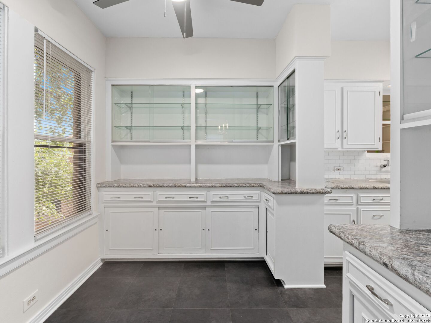 146 Terrell Alamo Heights TX 78209