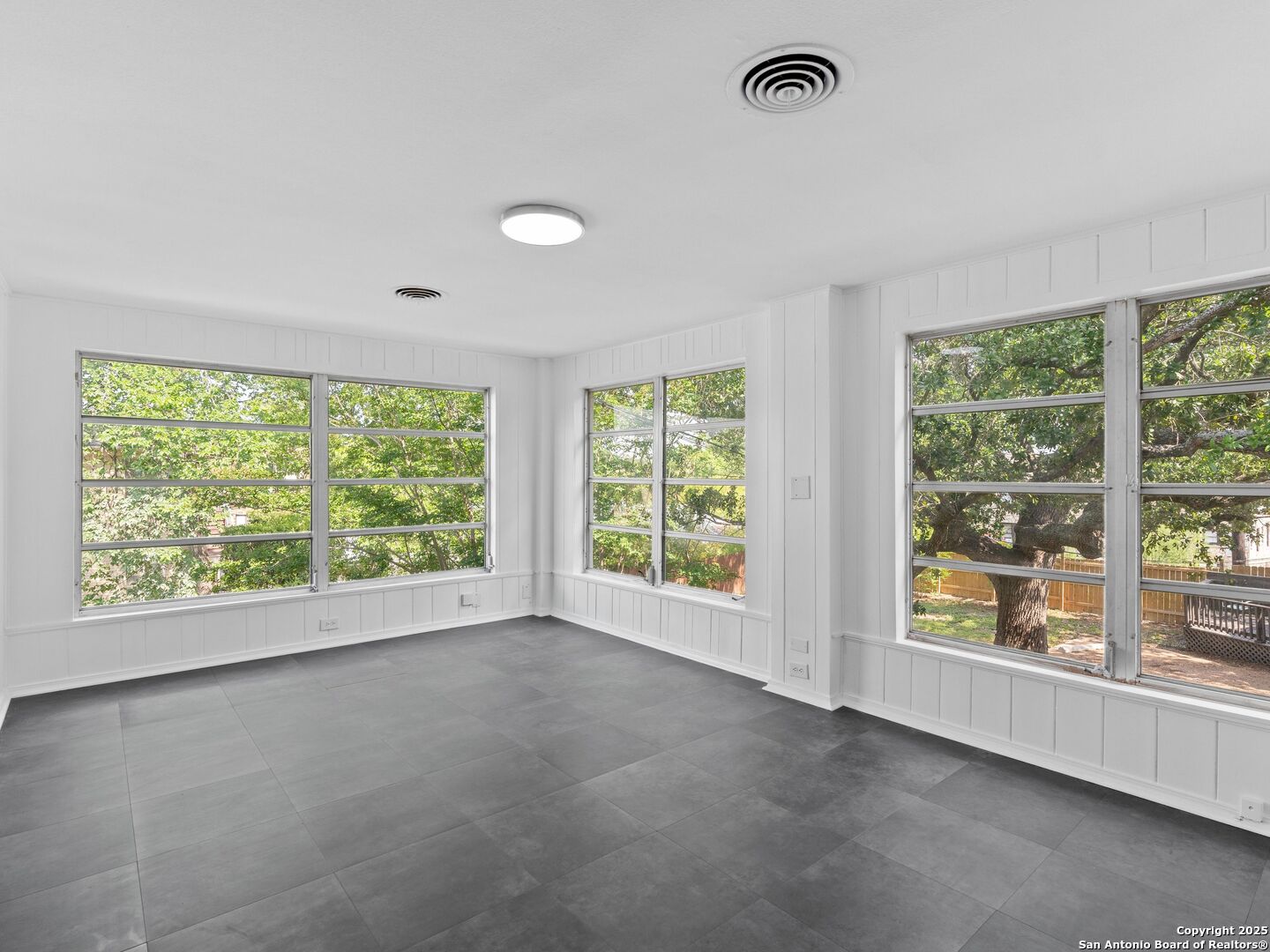 146 Terrell Alamo Heights TX 78209