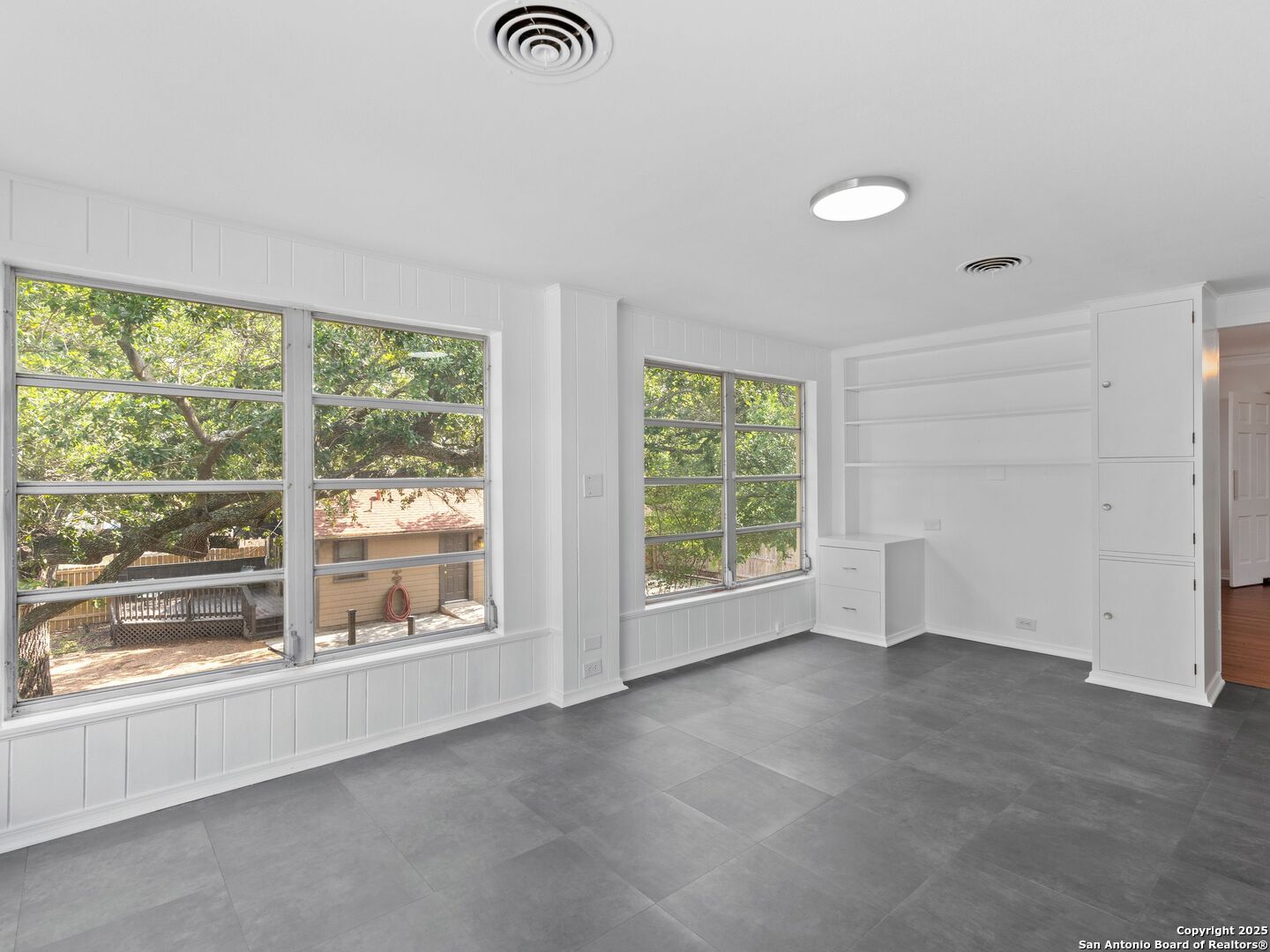 146 Terrell Alamo Heights TX 78209