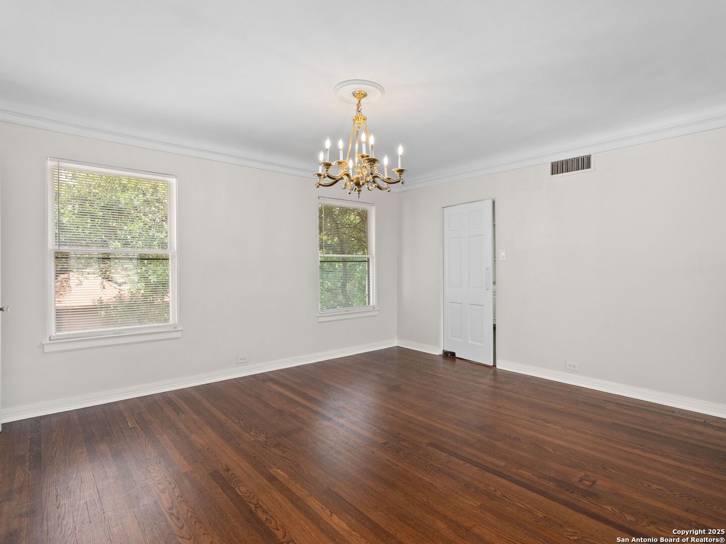 146 Terrell Alamo Heights TX 78209