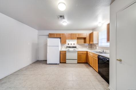 12216 Maverick Bluff Street San Antonio TX 78247