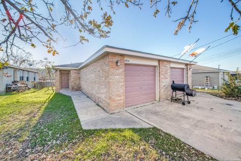 12216 Maverick Bluff Street San Antonio TX 78247