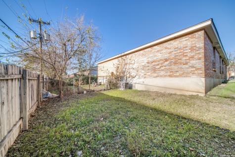 12216 Maverick Bluff Street San Antonio TX 78247