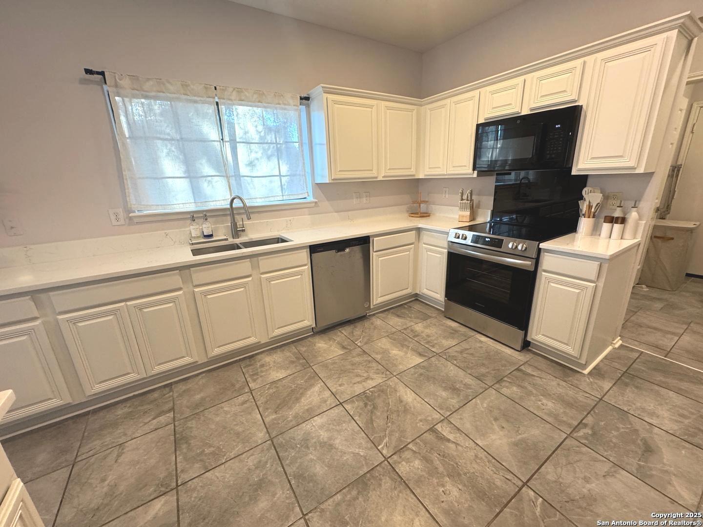 206 Mesa Loop San Antonio TX 78258