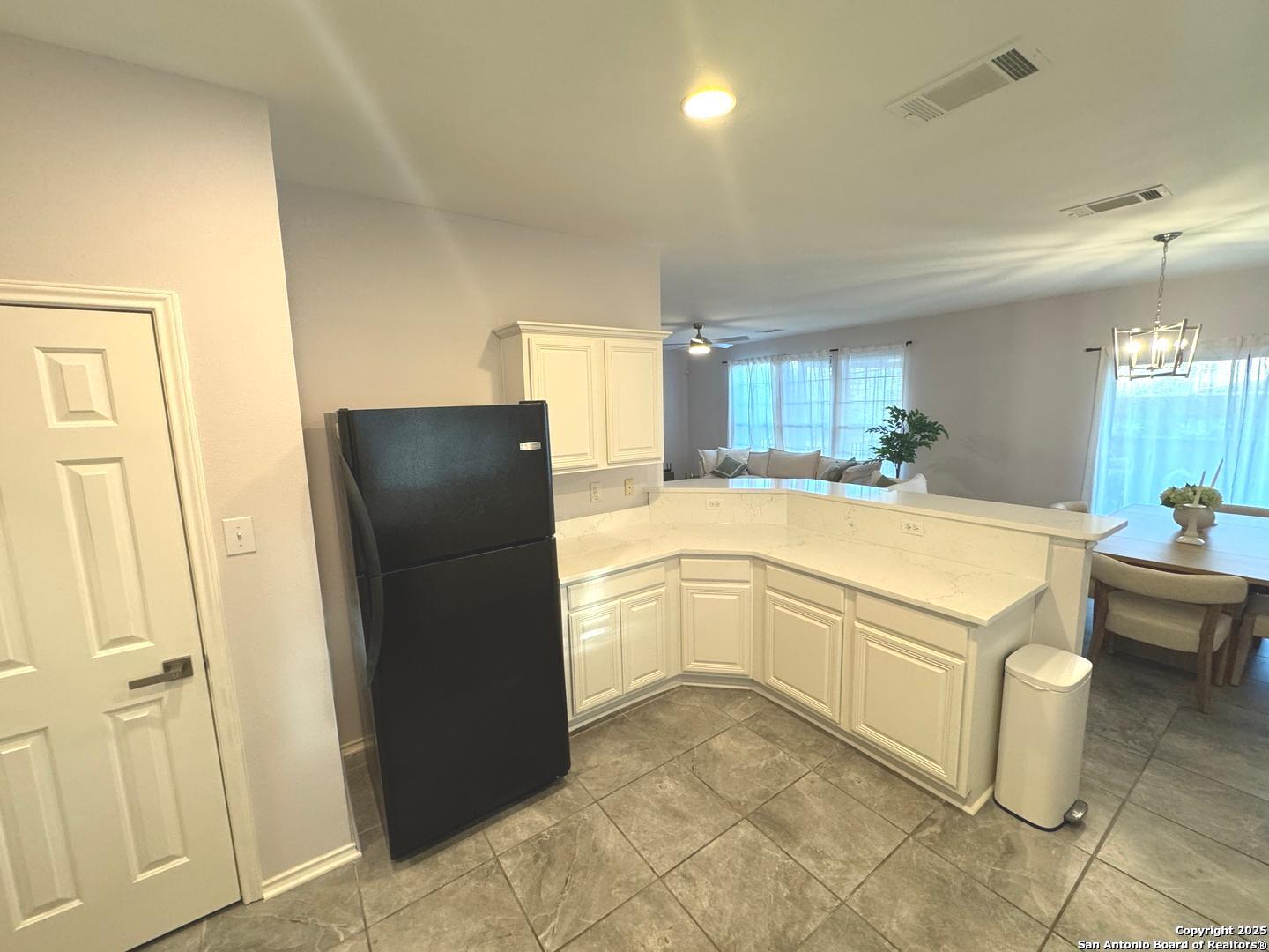206 Mesa Loop San Antonio TX 78258