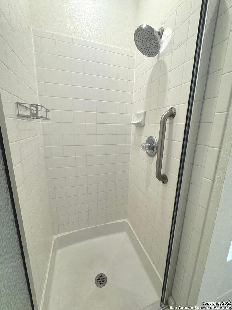 206 Mesa Loop San Antonio TX 78258