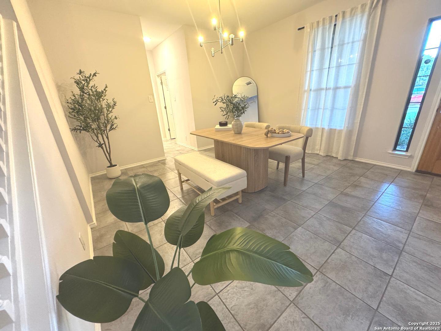 206 Mesa Loop San Antonio TX 78258