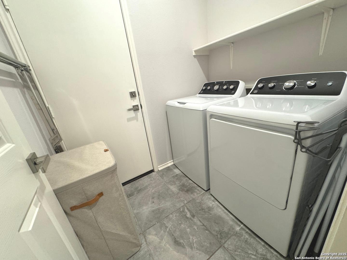 206 Mesa Loop San Antonio TX 78258