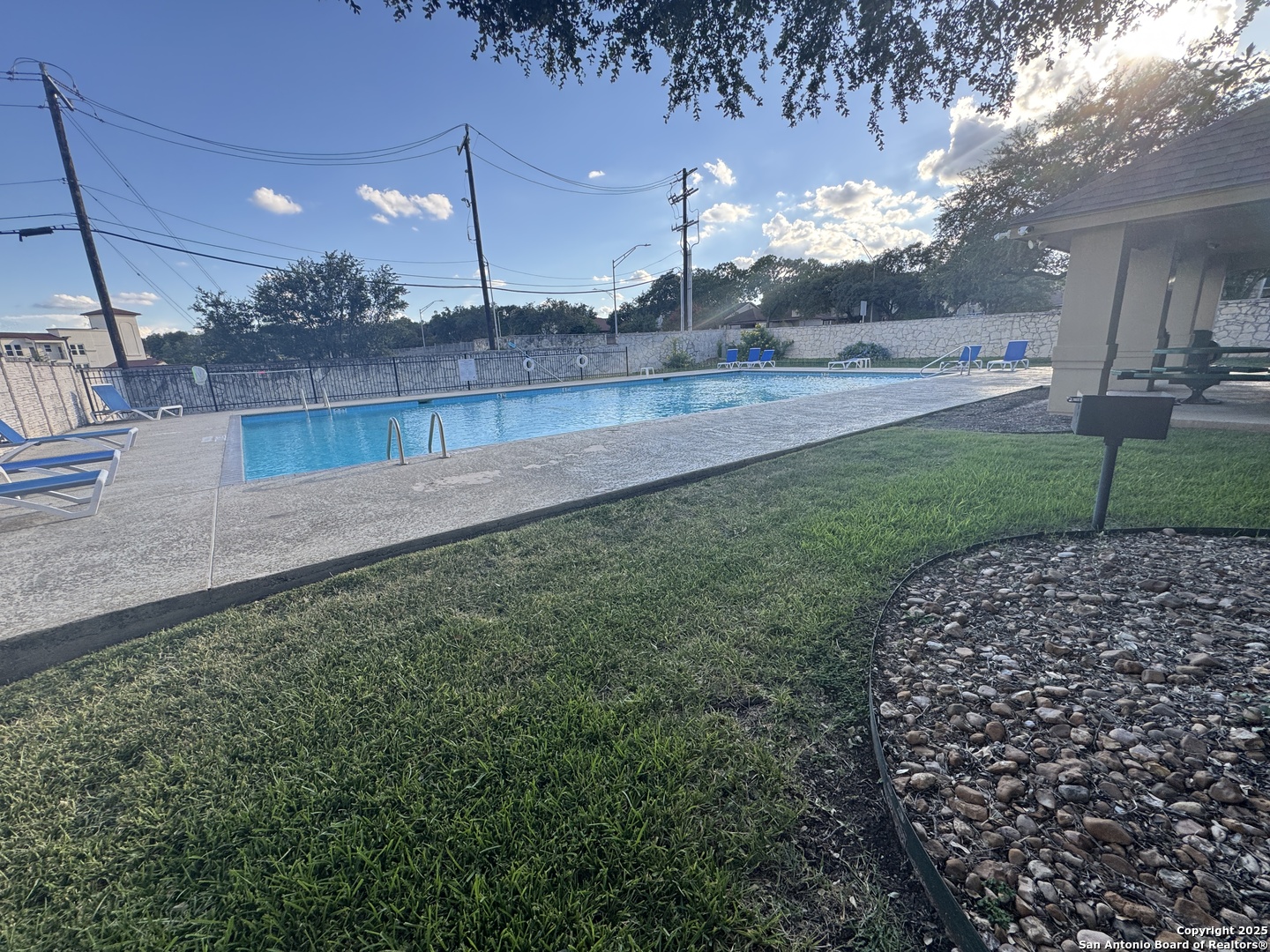 206 Mesa Loop San Antonio TX 78258