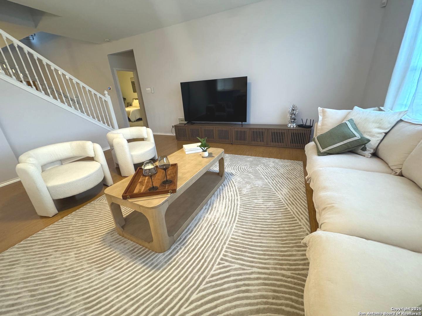 206 Mesa Loop San Antonio TX 78258