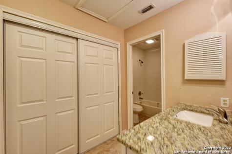 1431 Loma Alto Road San Antonio TX 78232