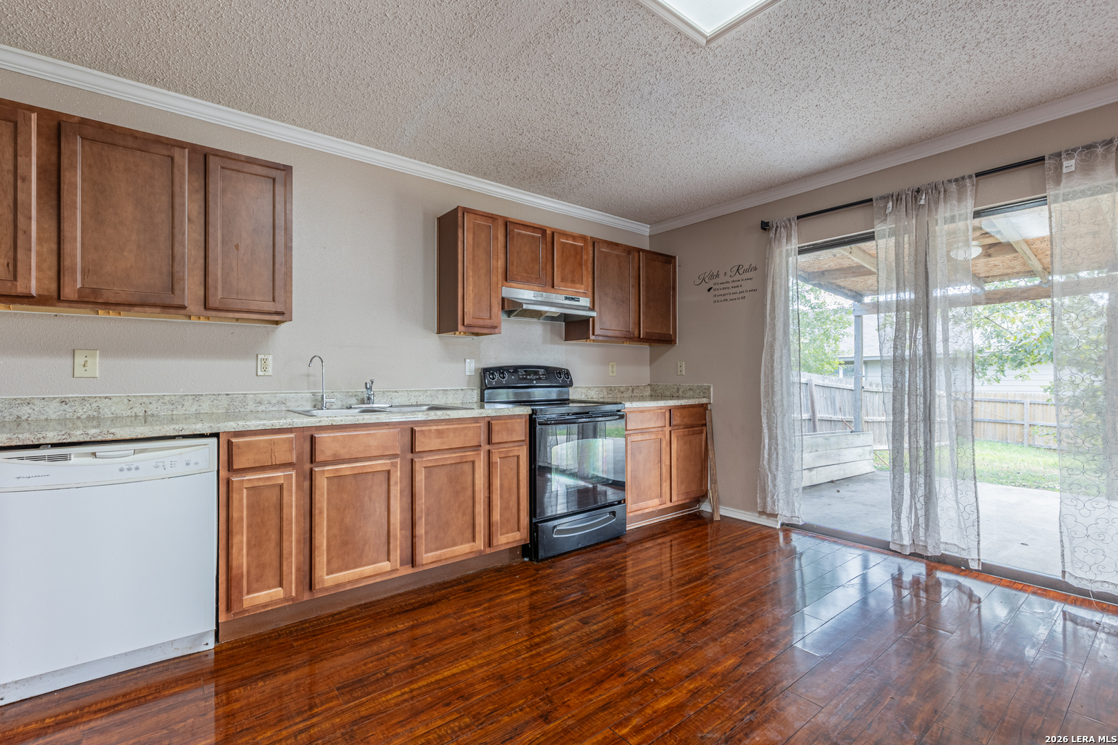 8010 Chestnut Cape Drive Converse TX 78109
