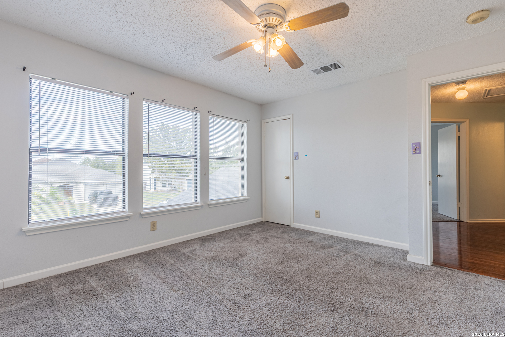 8010 Chestnut Cape Drive Converse TX 78109
