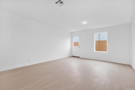 12038 La Cuchilla San Antonio TX 78245