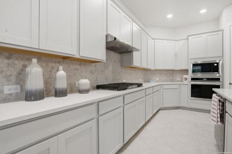 24710 Faraday San Antonio TX 78257