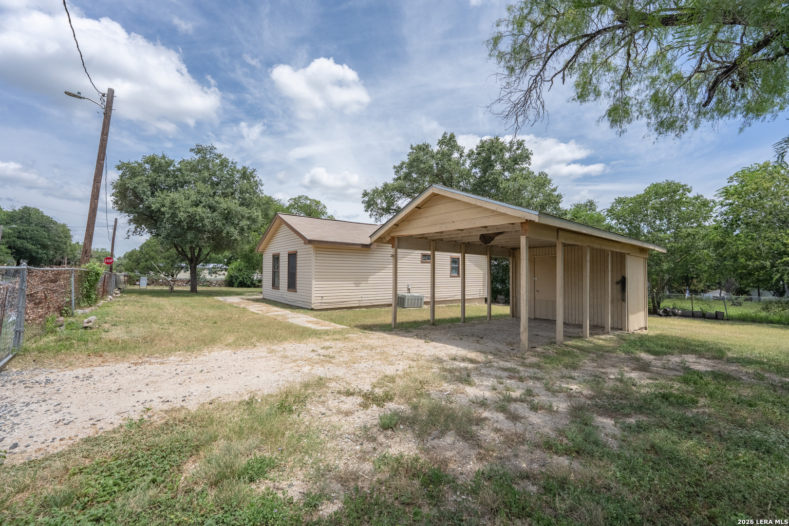 1515 Geneva Street Castroville TX 78009