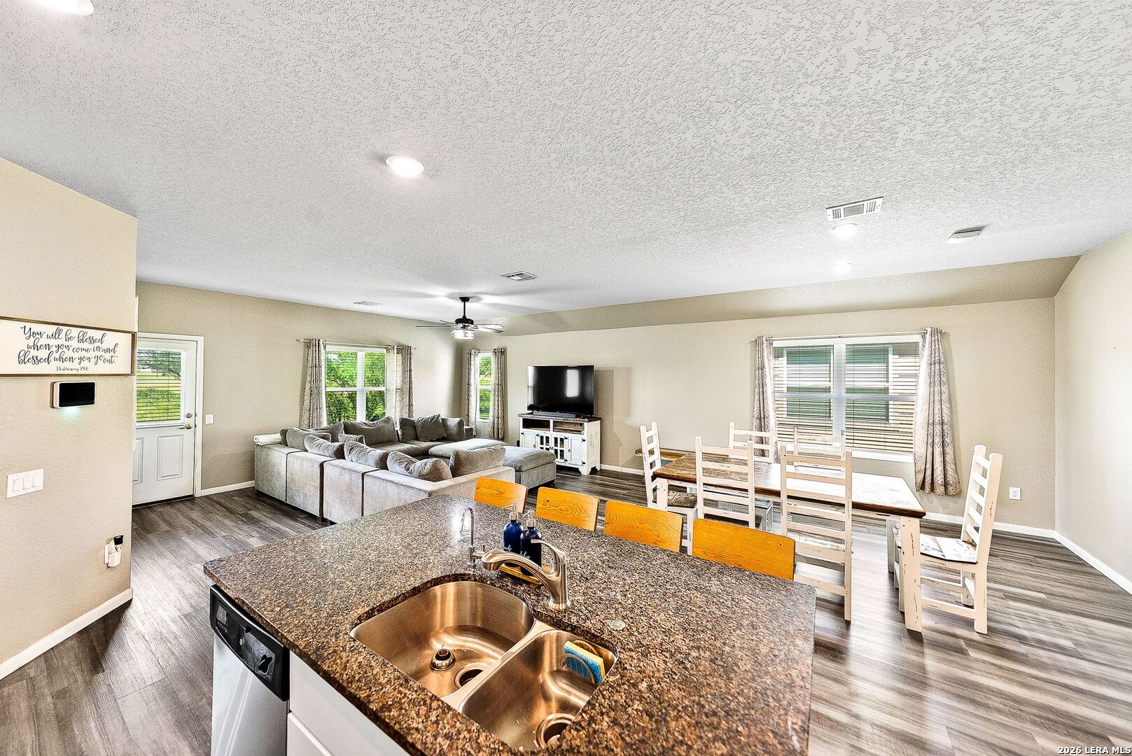 811 Blue Landing San Antonio TX 78221