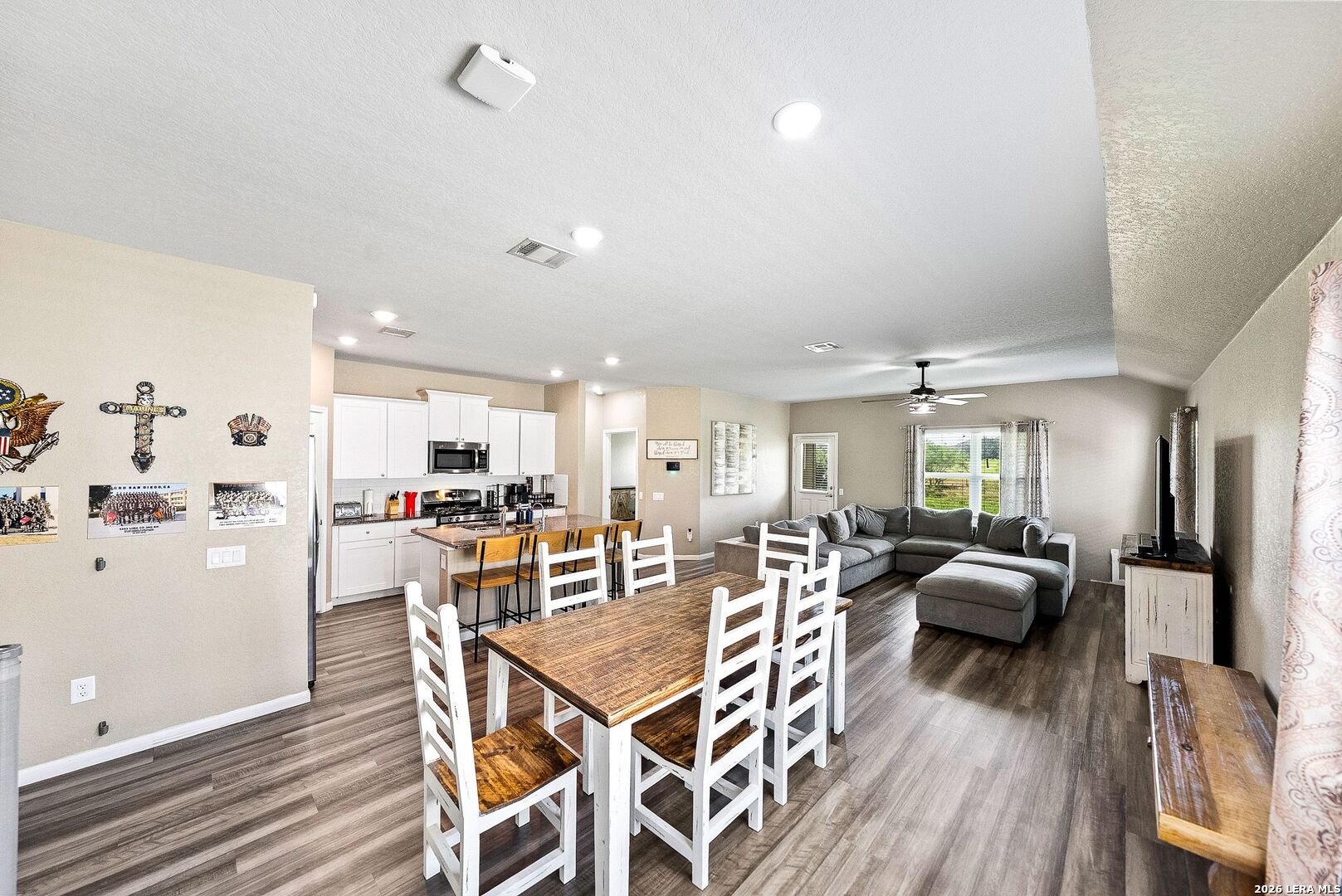 811 Blue Landing San Antonio TX 78221