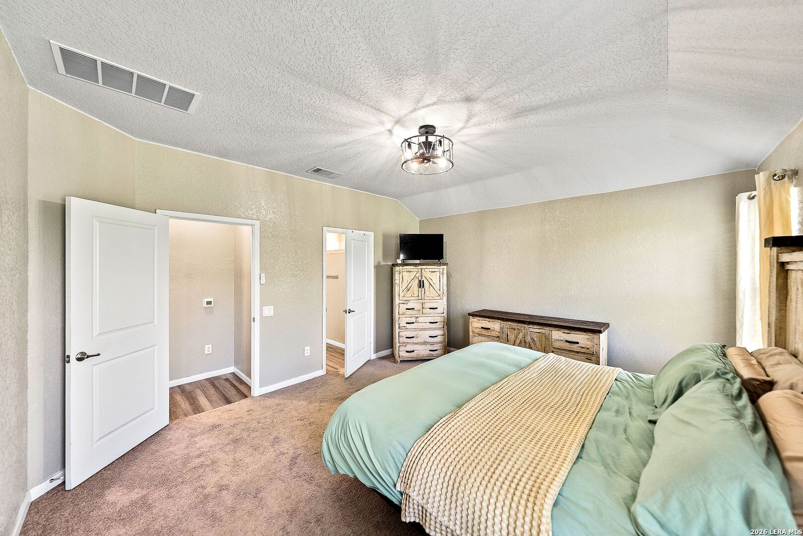 811 Blue Landing San Antonio TX 78221