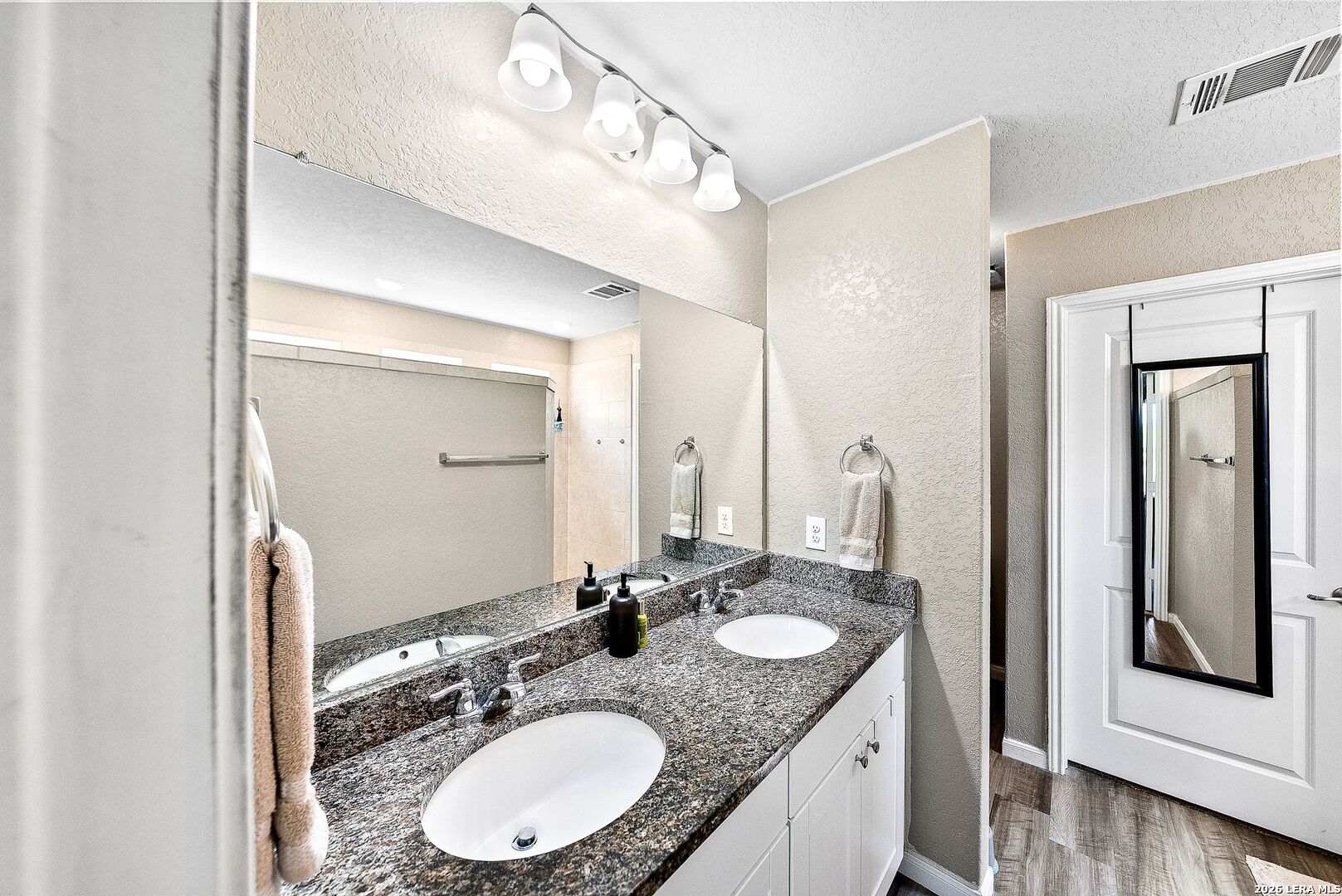 811 Blue Landing San Antonio TX 78221