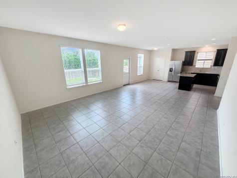 186 Texas Thistle New Braunfels TX 78130