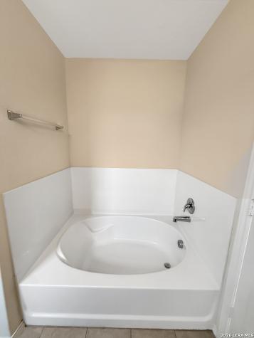 186 Texas Thistle New Braunfels TX 78130