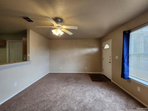 1013 Misty Acres New Braunfels TX 78130