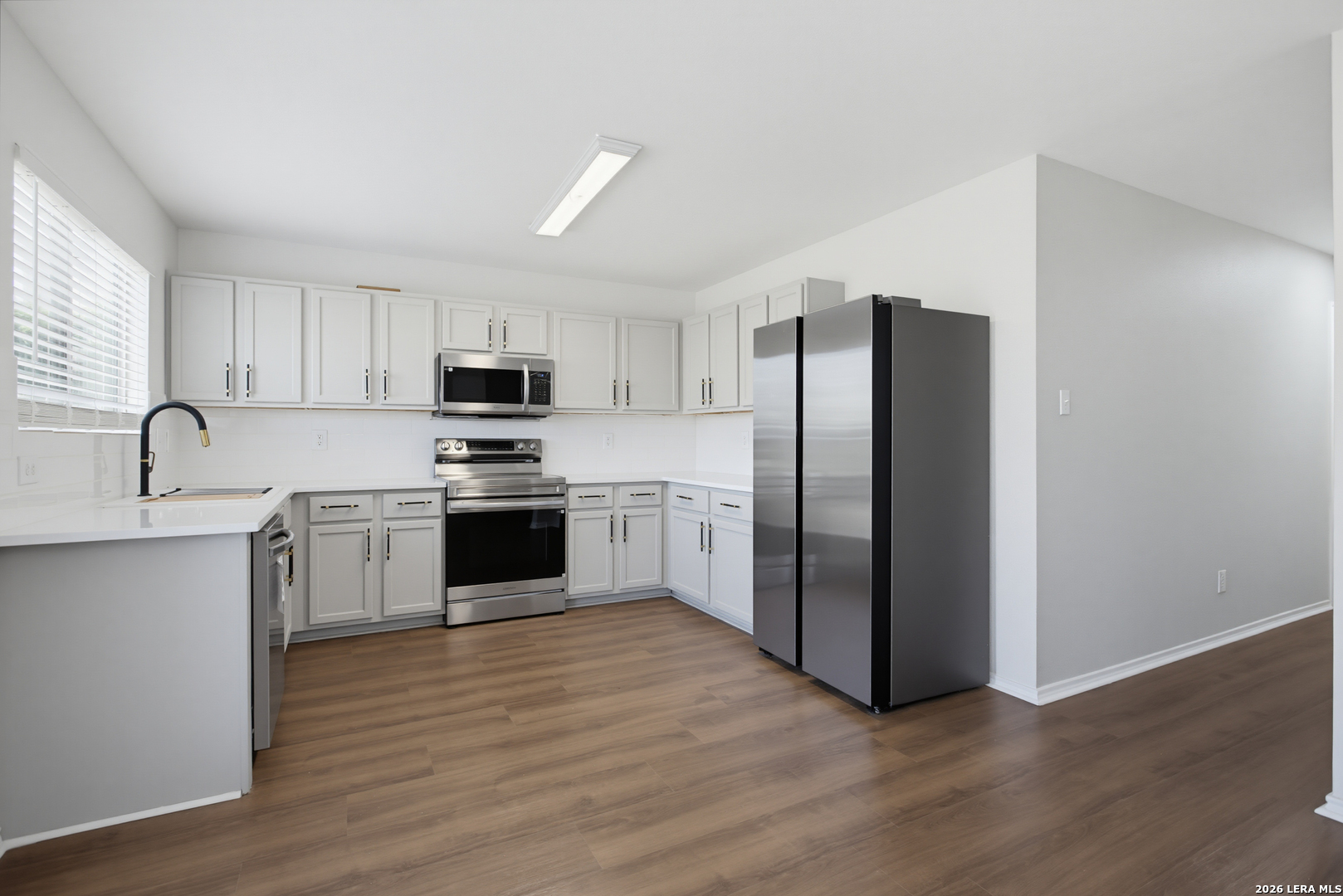 1503 Golden Wing San Antonio TX 78260