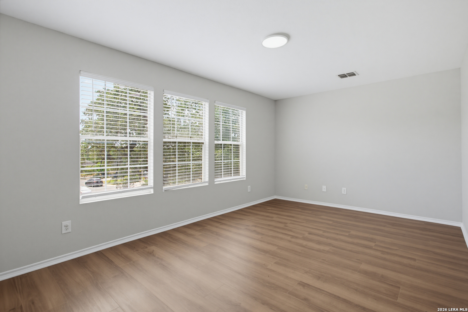 1503 Golden Wing San Antonio TX 78260