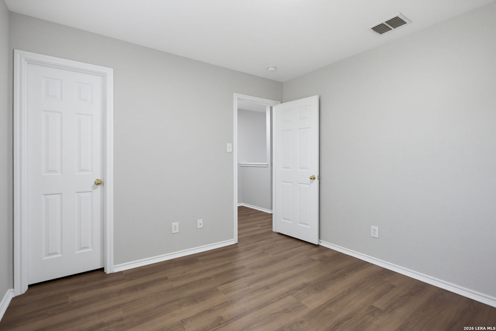 1503 Golden Wing San Antonio TX 78260
