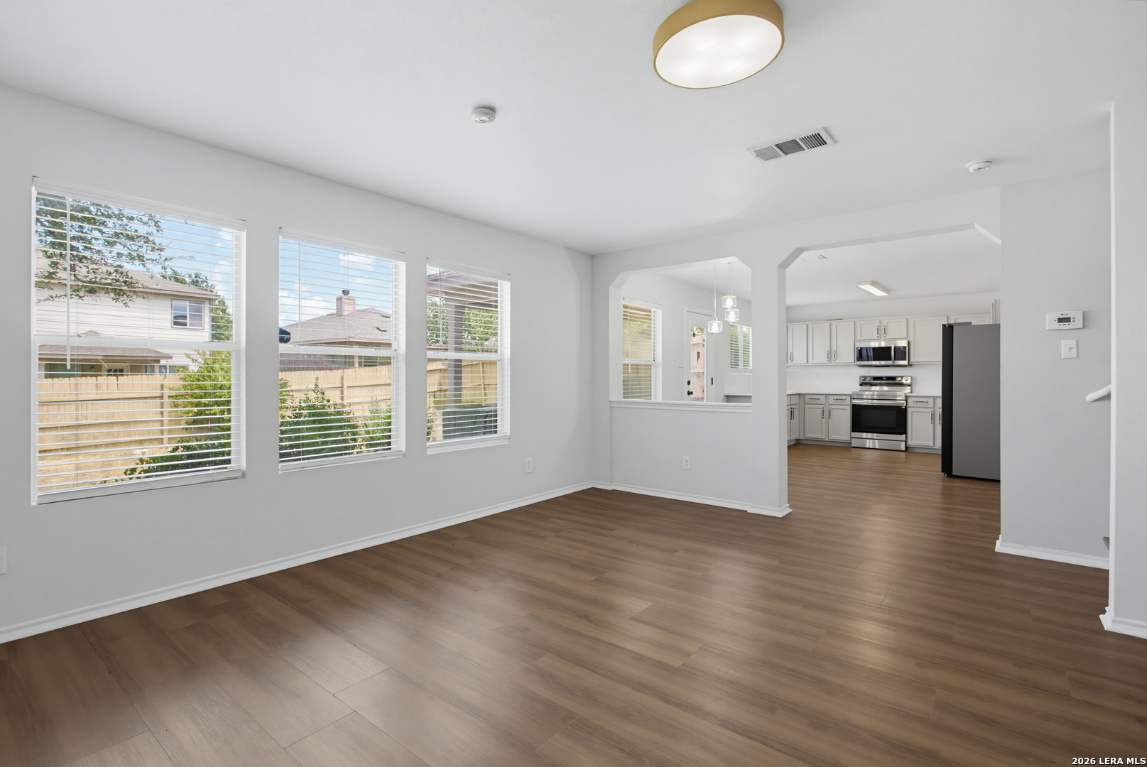 1503 Golden Wing San Antonio TX 78260