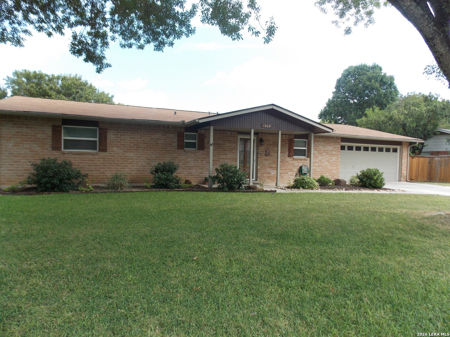 1309 Azalea Lane New Braunfels TX 78130
