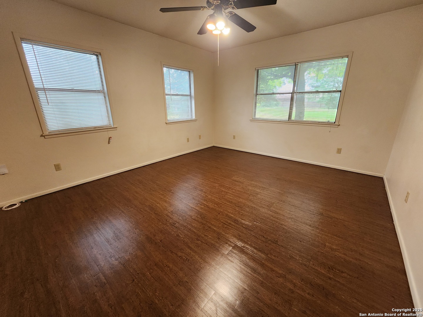 1274 Hillcrest Drive New Braunfels TX 78130