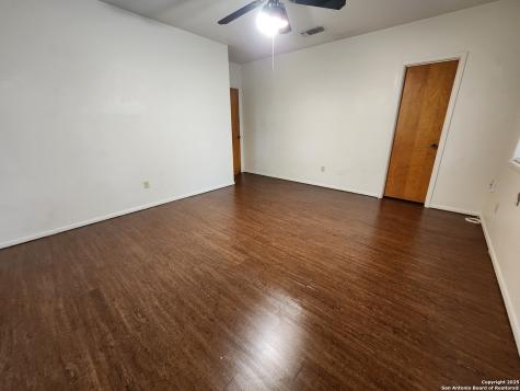 1274 Hillcrest Drive New Braunfels TX 78130