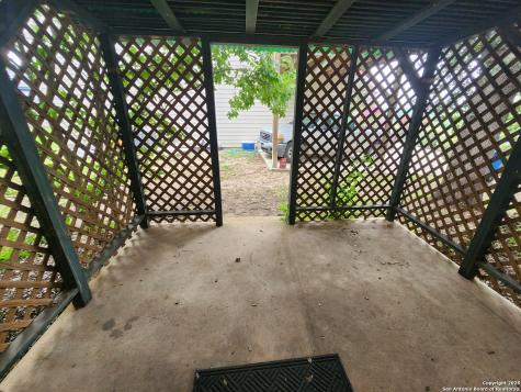 1274 Hillcrest Drive New Braunfels TX 78130
