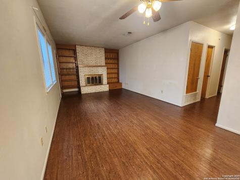 1274 Hillcrest Drive New Braunfels TX 78130