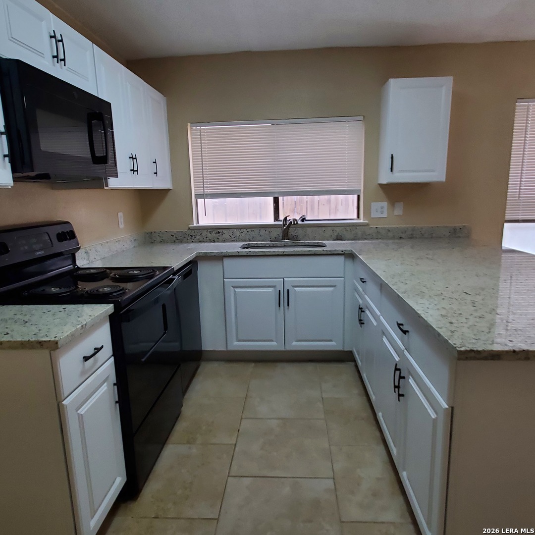 8469 Maple Ridge Drive San Antonio TX 78239