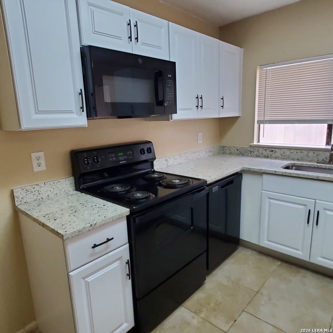 8469 Maple Ridge Drive San Antonio TX 78239