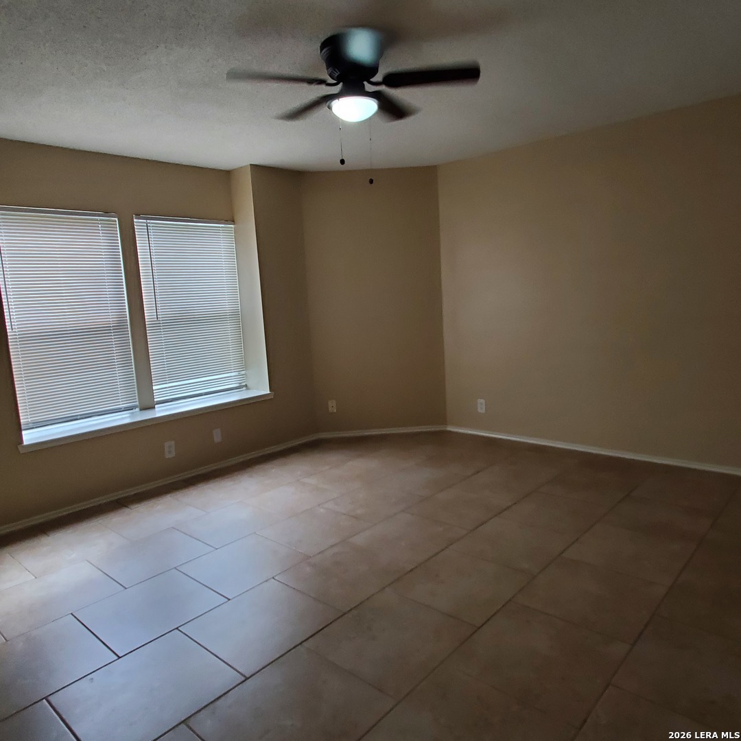 8469 Maple Ridge Drive San Antonio TX 78239