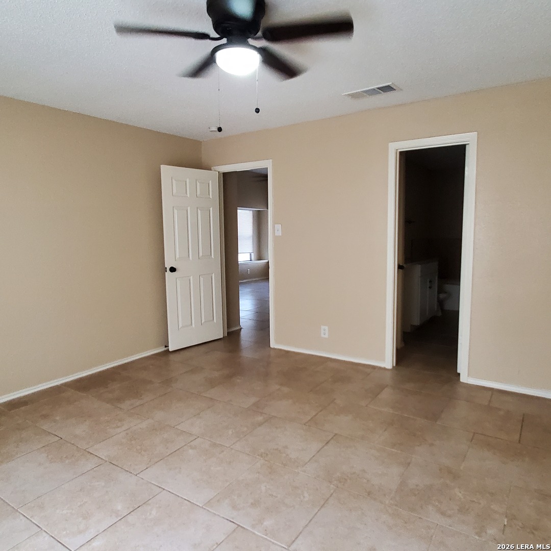8469 Maple Ridge Drive San Antonio TX 78239