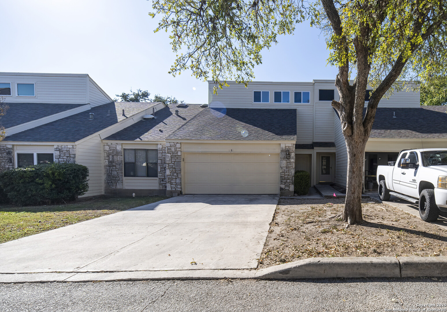 8419 Echo Creek San Antonio TX 78240