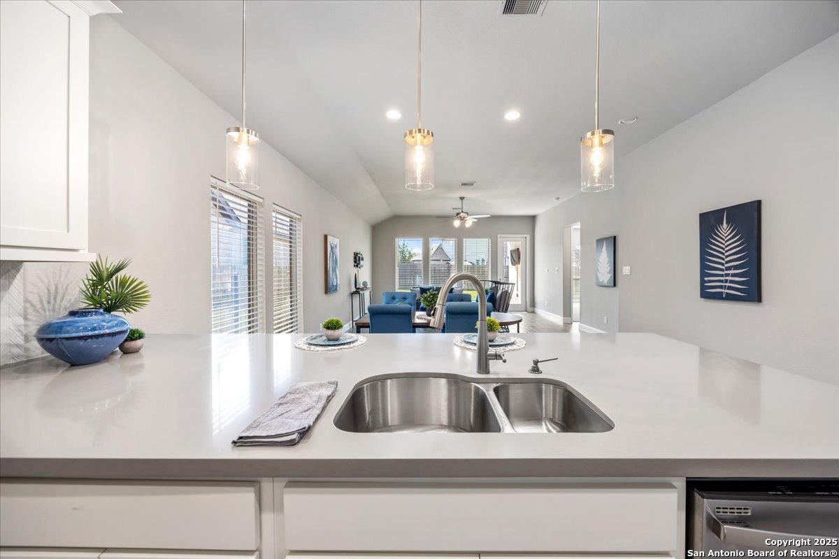 2162 Wildrye Lane New Braunfels TX 78132