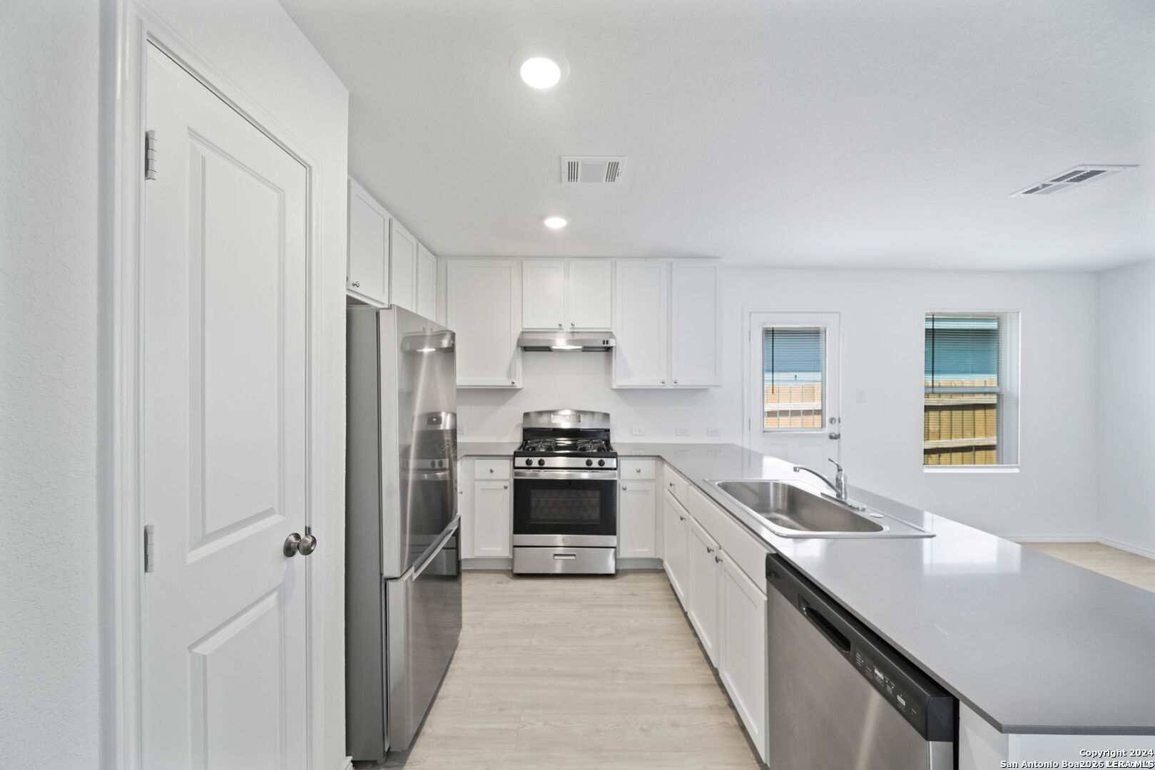 12942 Deep Eddy St Hedwig TX 78152