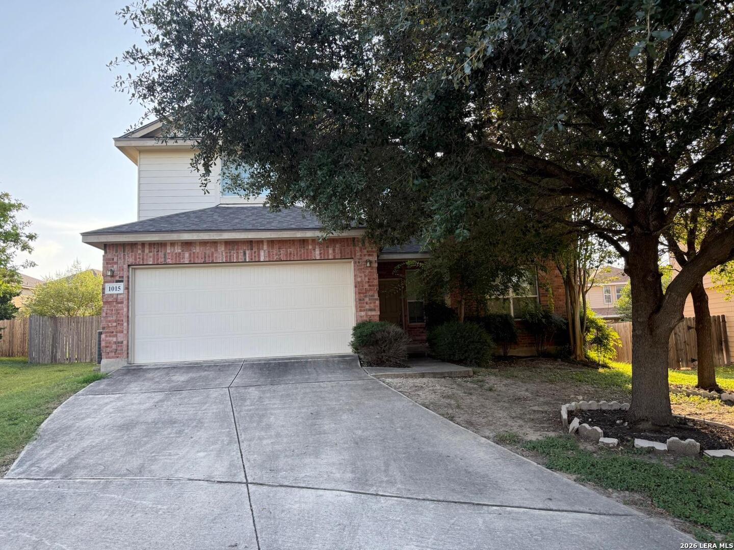 1015 Iris Path San Antonio TX 78245