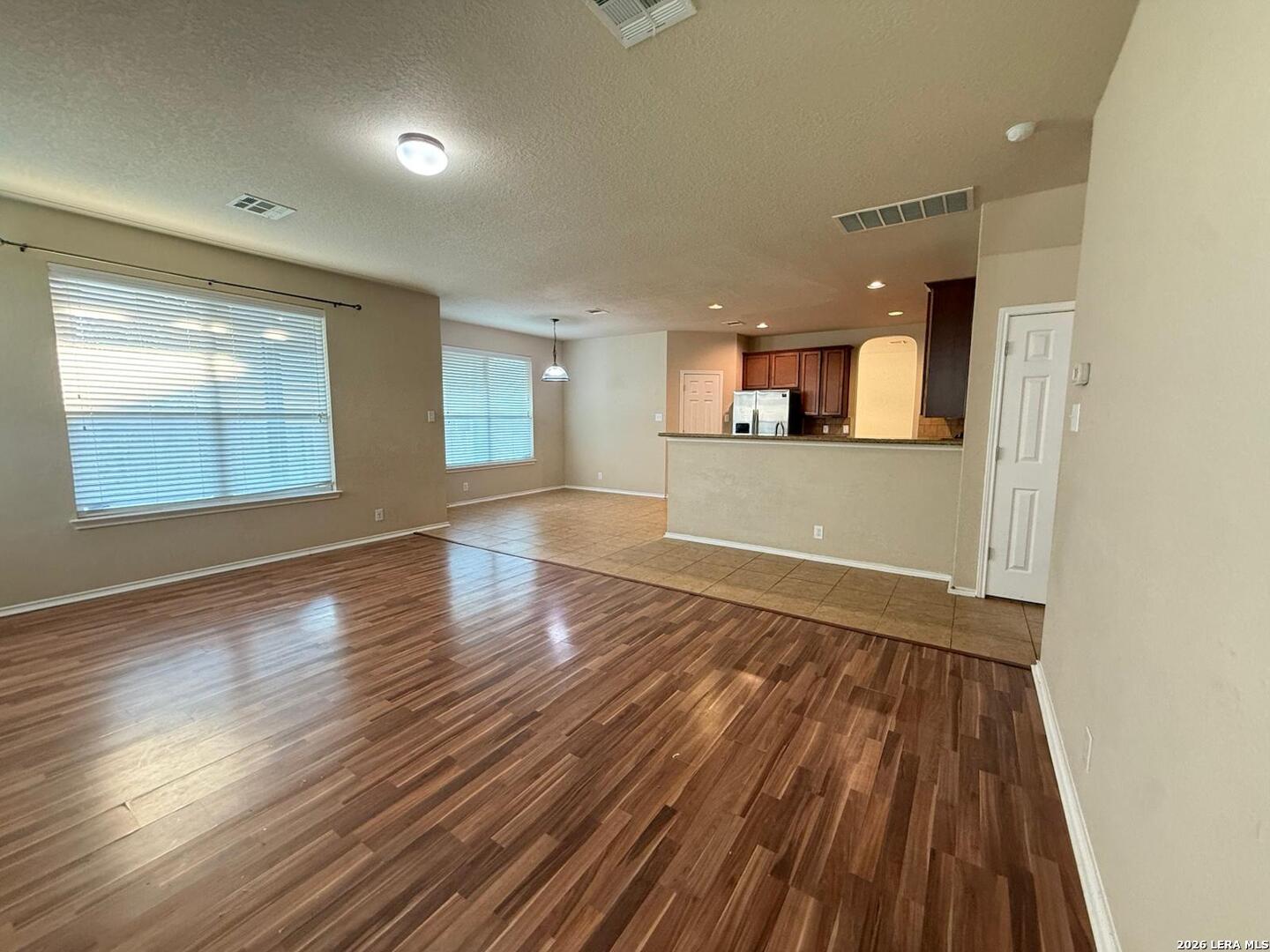 1015 Iris Path San Antonio TX 78245