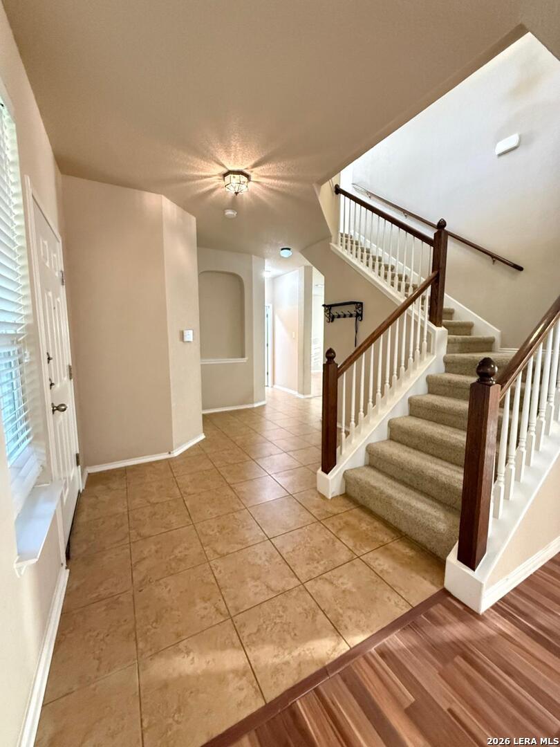 1015 Iris Path San Antonio TX 78245