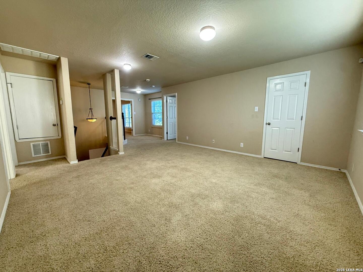 1015 Iris Path San Antonio TX 78245